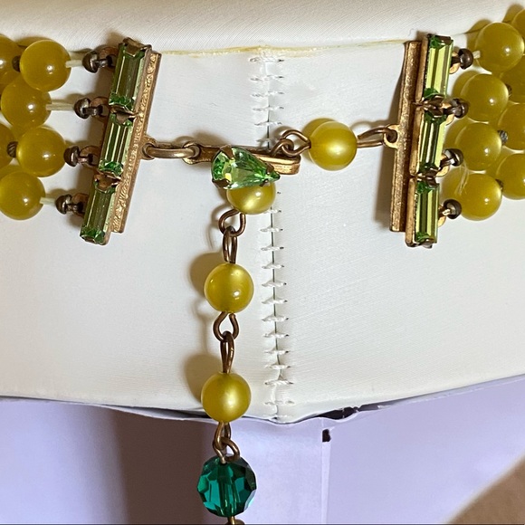 Bracelet & Necklace Set. Vintage Multi Strand Green Acrylic AB & Moonglow Beads. - Picture 10 of 15